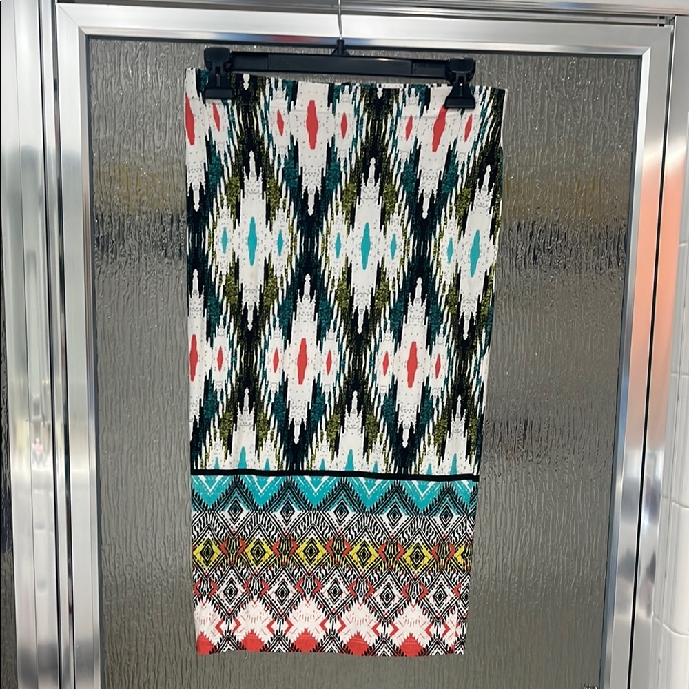 Abilene skirt size small colorful
